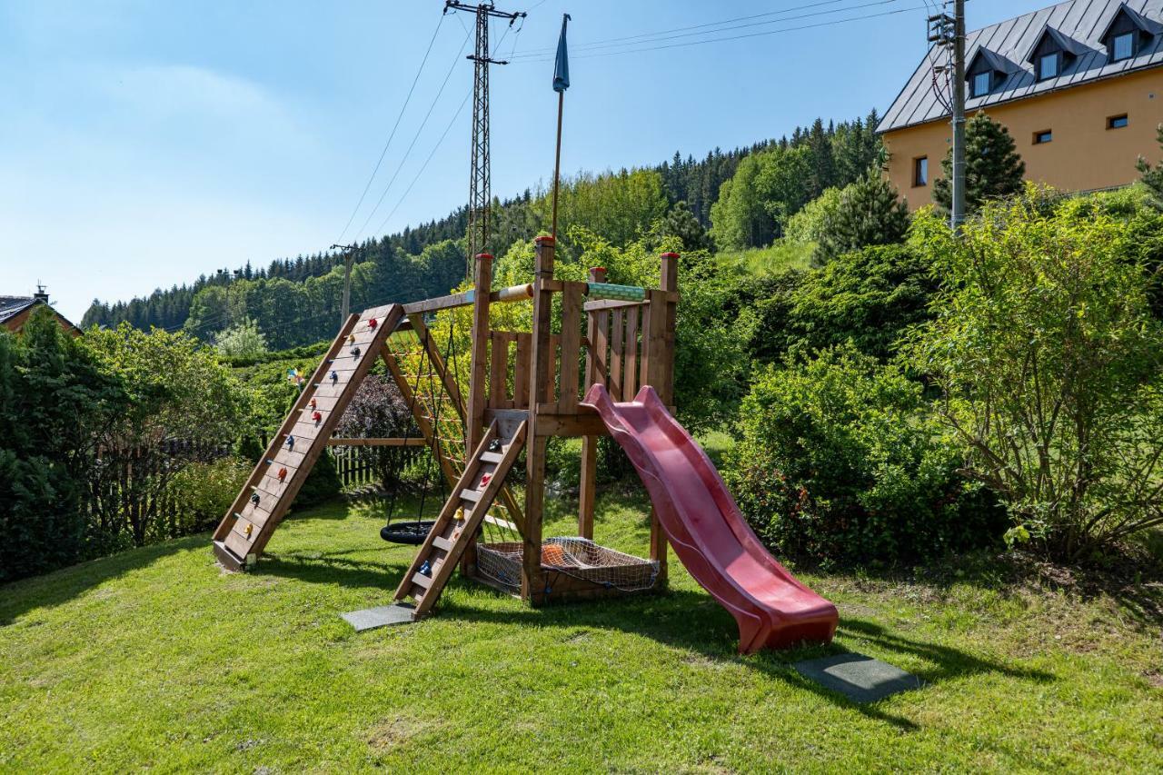Penzion Pohádka Mala Moravka Exterior foto
